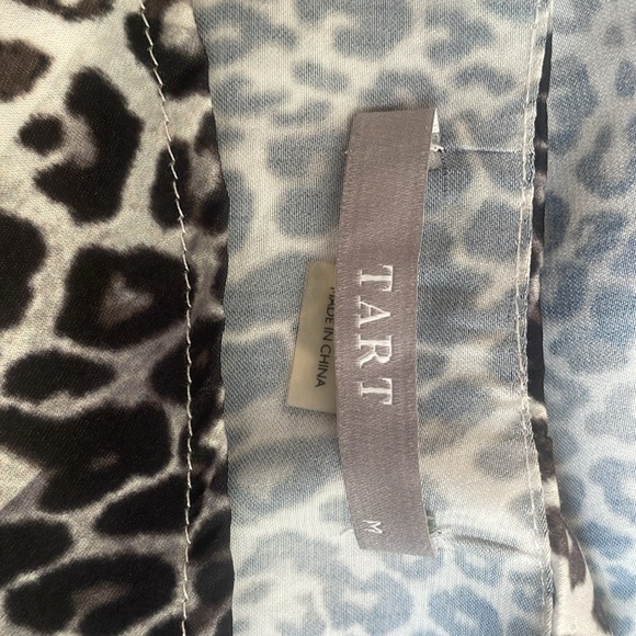 TART animal print satin cami top M black grey cream glam flowy sexy date night - Picture 3 of 3